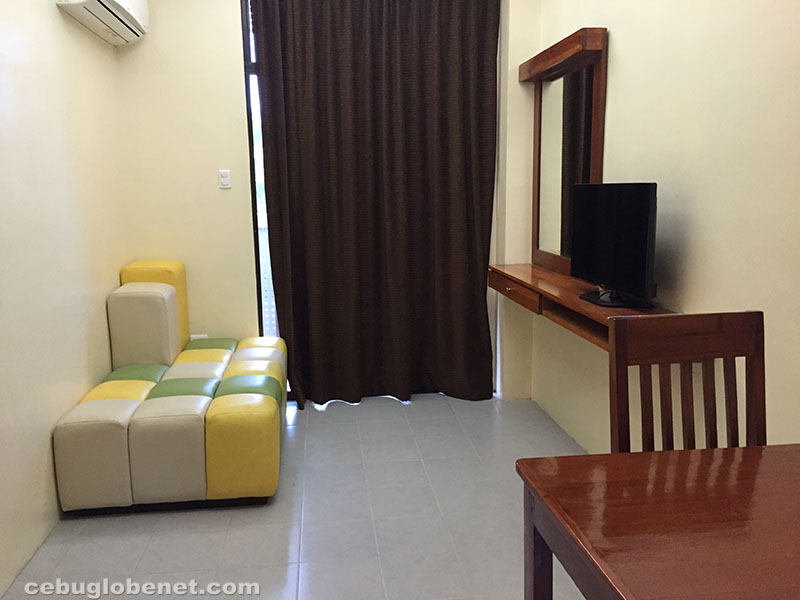 1 bedroom condo unit for rent in lahug 5