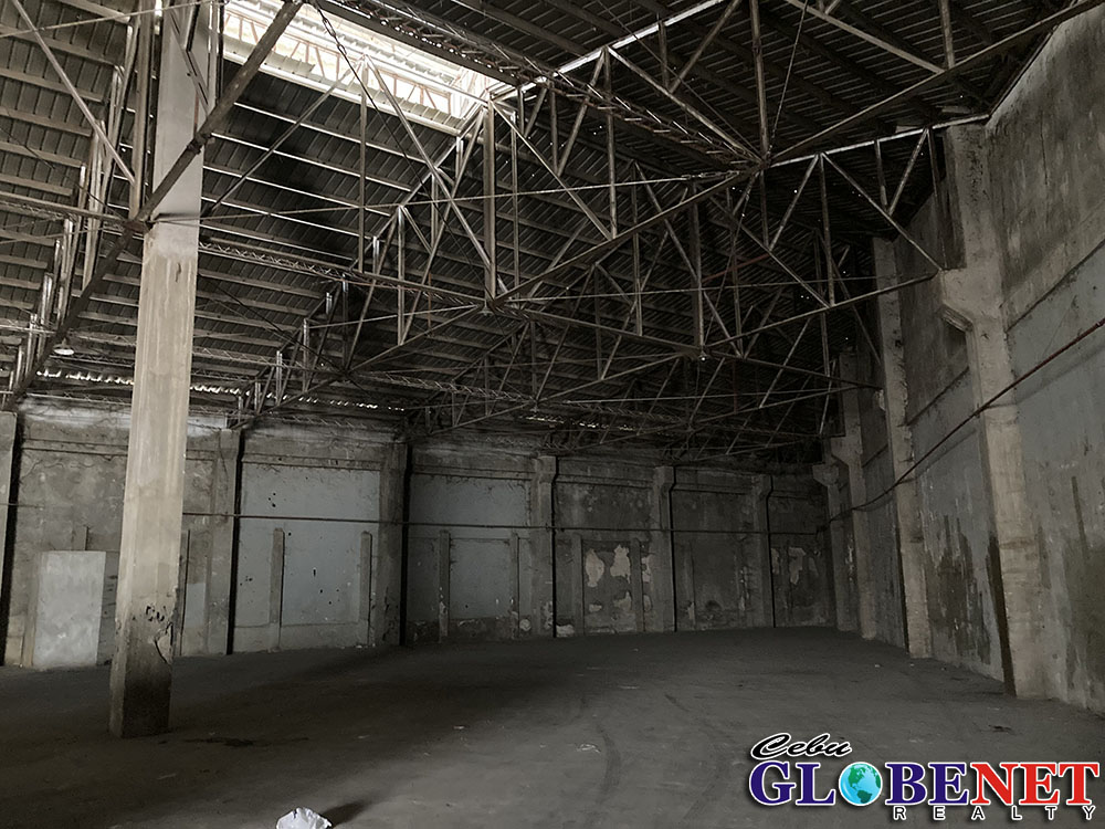 warehouse 4