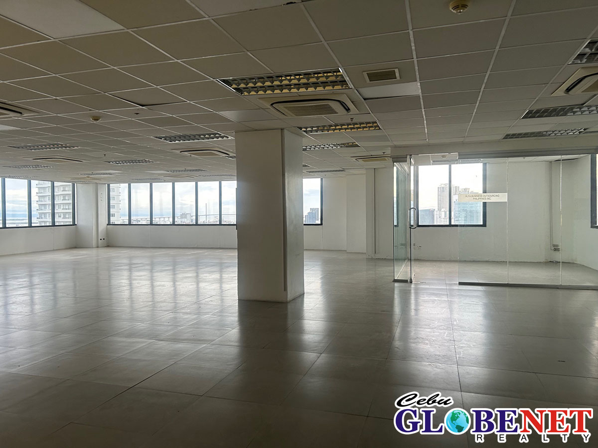 344 sqm Office in Cebu Business Park