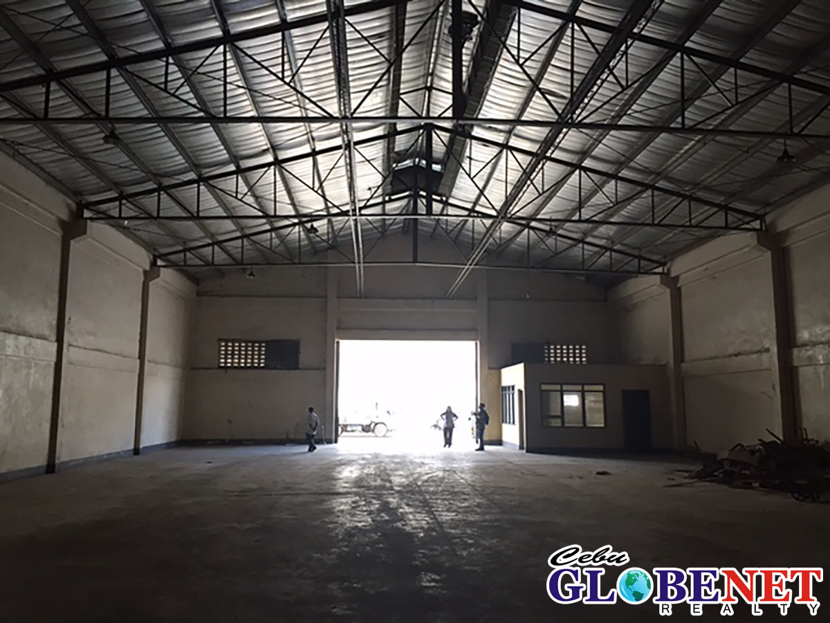 700 sqm Warehouse in Banilad Cebu