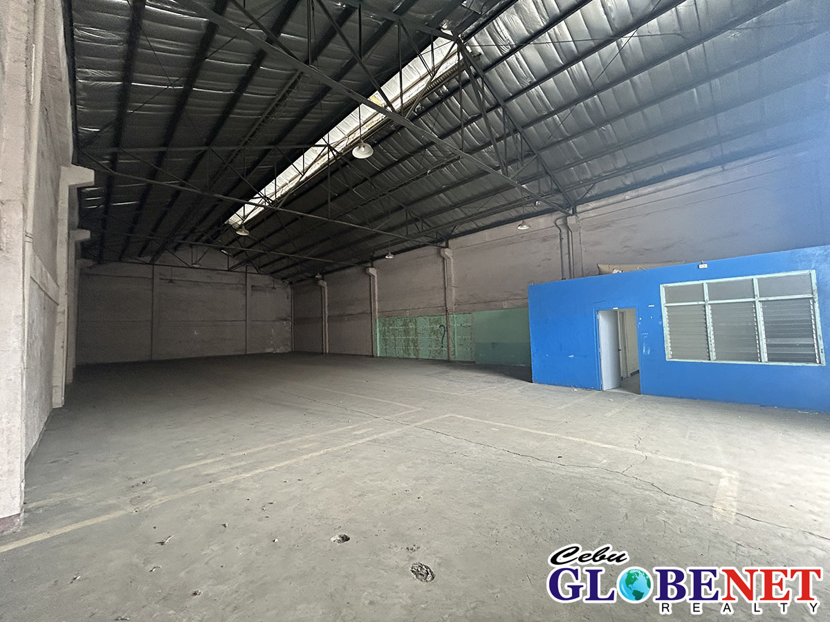 455 sqm Warehouse in Mandaue