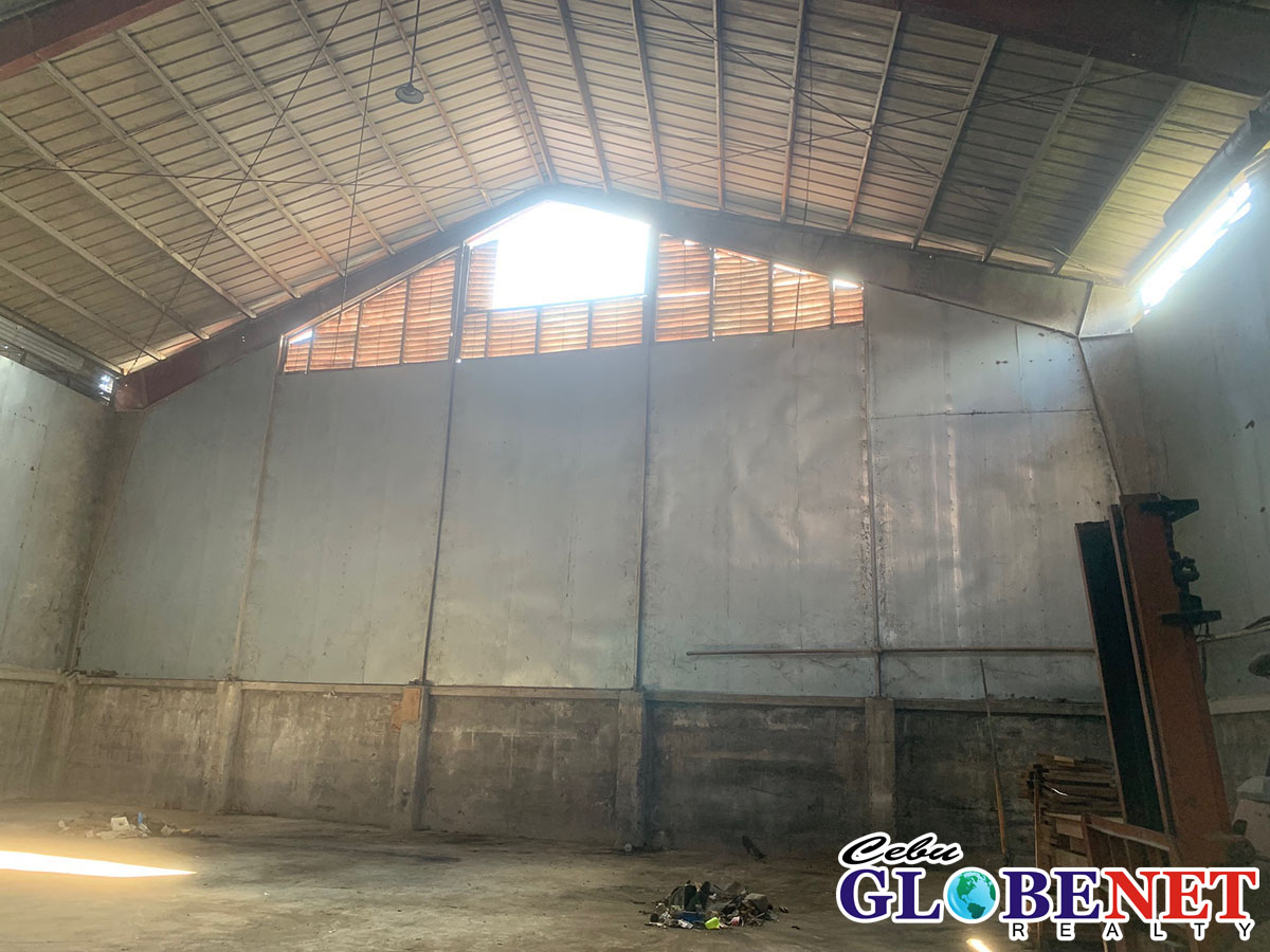 600 sqm Warehouse in Pardo Cebu